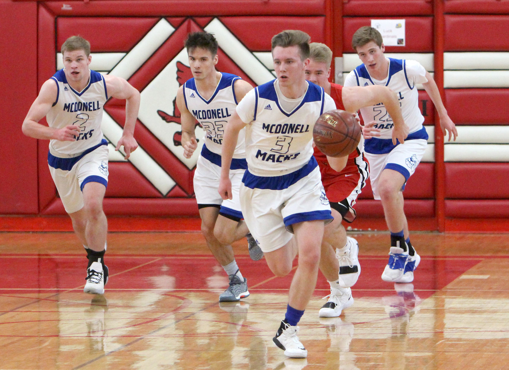 McDonell boys basketball vs Luck at Chi-Hi 3-9-19